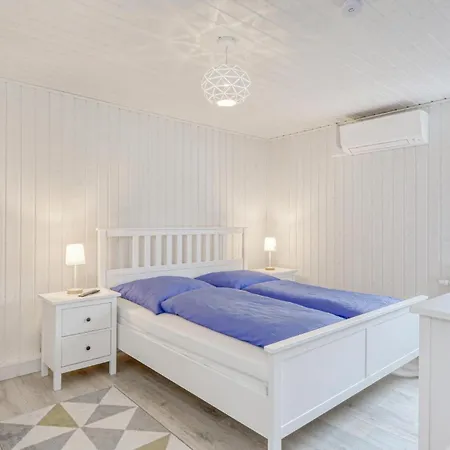 2 Bedroom Lovely In Vakantiehuis *