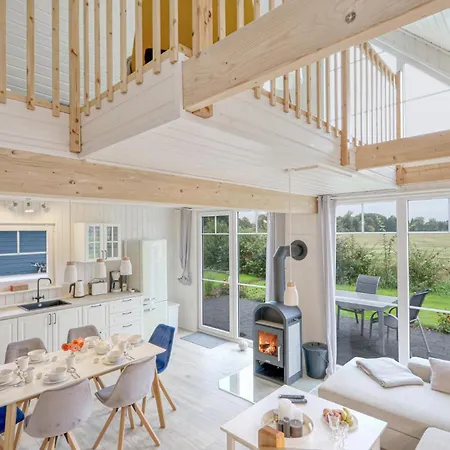Vakantiehuis 2 Bedroom Lovely In